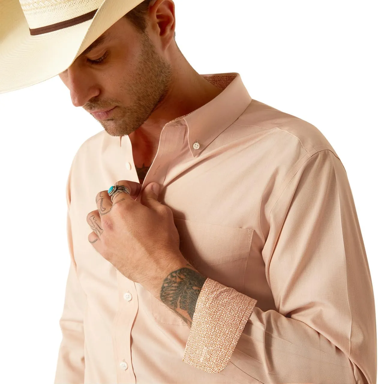 ARIAT Men's Wrinkle Free Solid Fitted Shirt