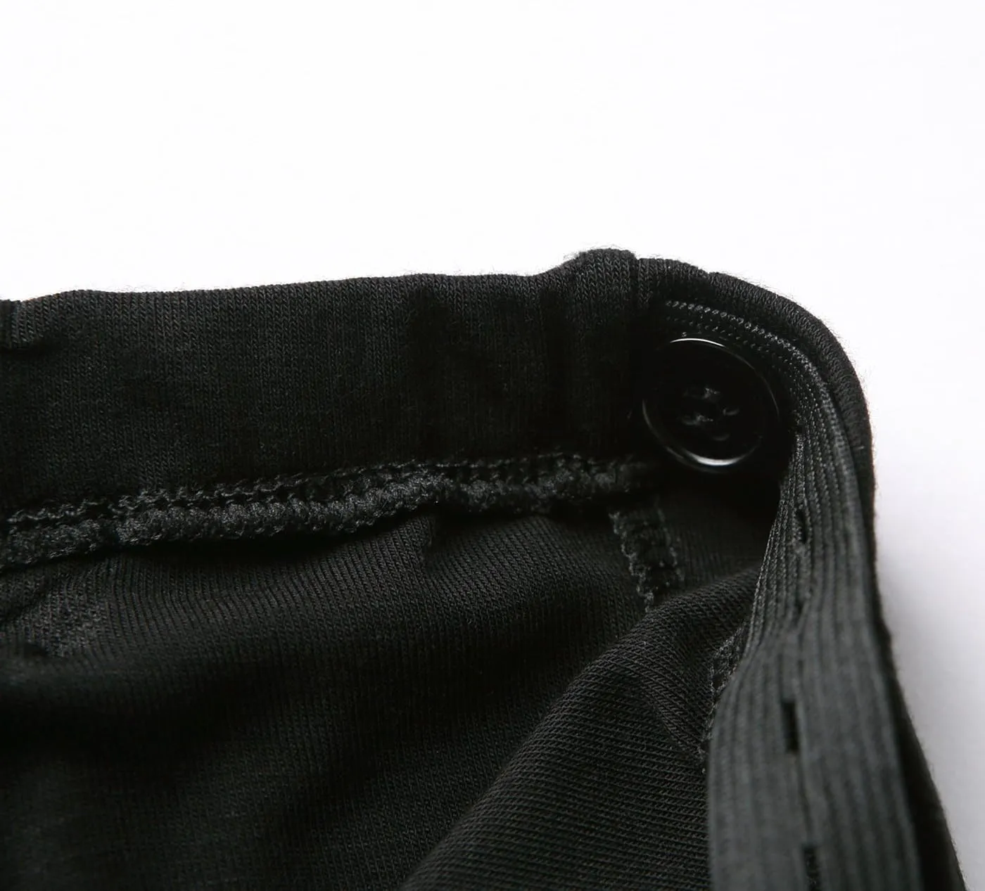 Liang Rou Maternity Belly Support Mini-Ribbed Stretch Short Leggings
