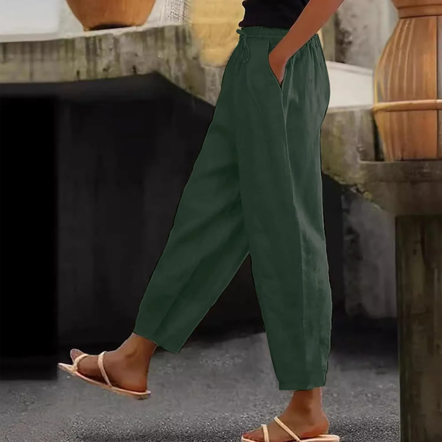 Lightweight Linen Capri Pants for Women Petite Summer Trousers Casual Vacation Beach Trousers with Pockets