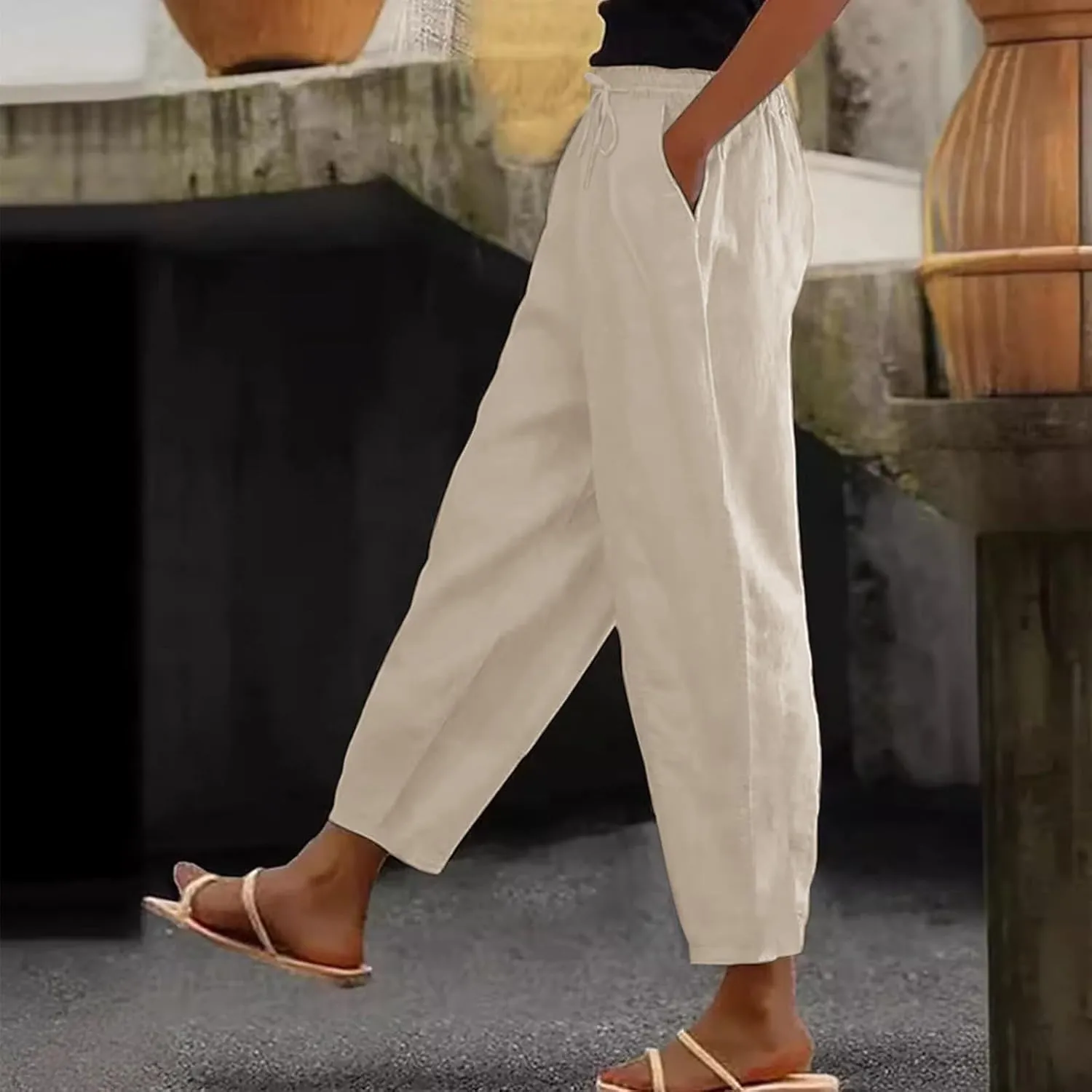 Lightweight Linen Capri Pants for Women Petite Summer Trousers Casual Vacation Beach Trousers with Pockets