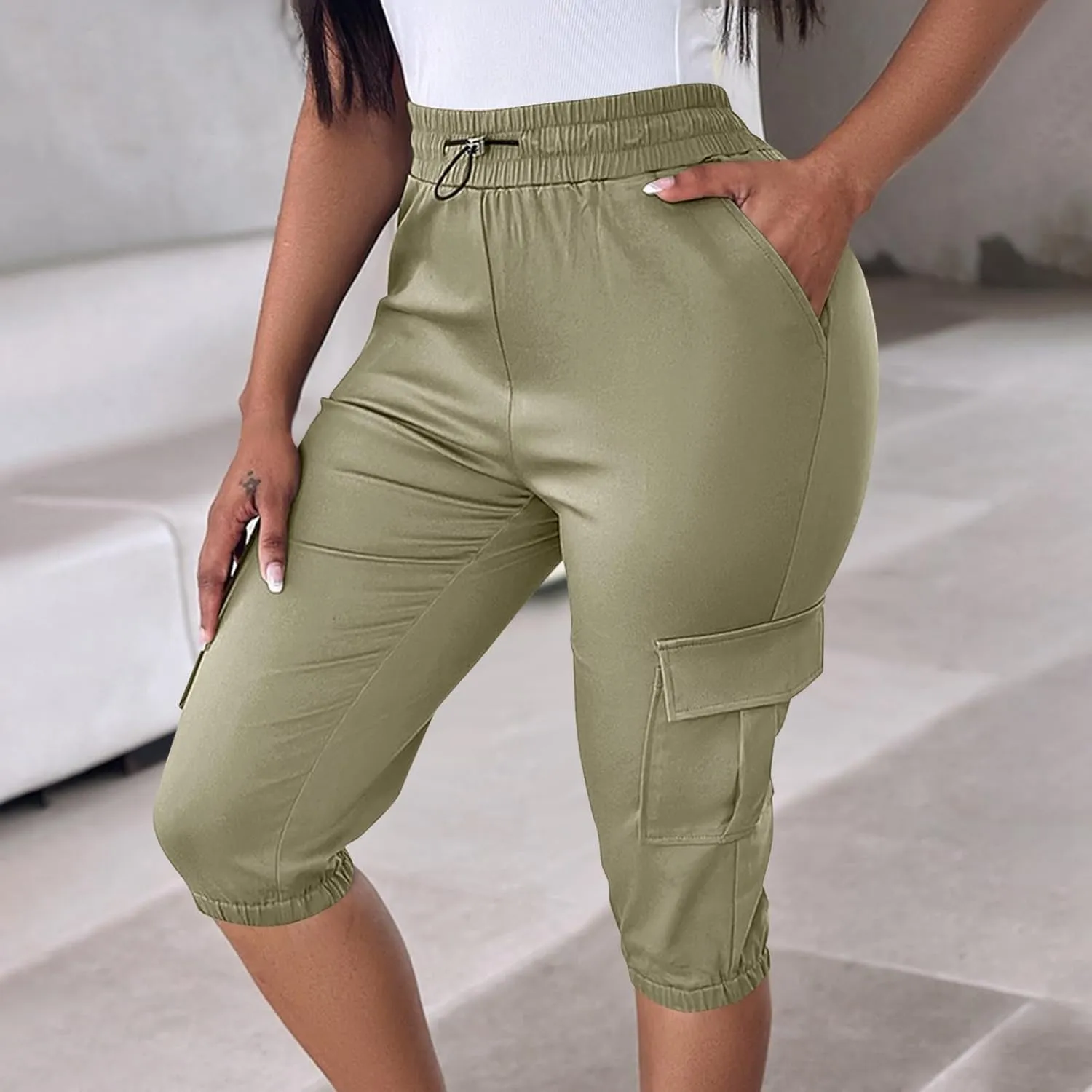 Women Cargo Capris Shorts Hiking Summer Elastic Waist Drawstring Casual Travel Pants Pockets Bermuda Pants