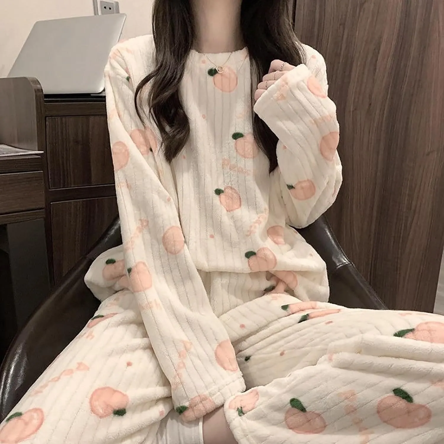 Women's Fuzzy Plush Pajama Pants Strawberry Printed Comfy Warm Fleece Pajama Lounge Long Pants Sleepwear Home Pants